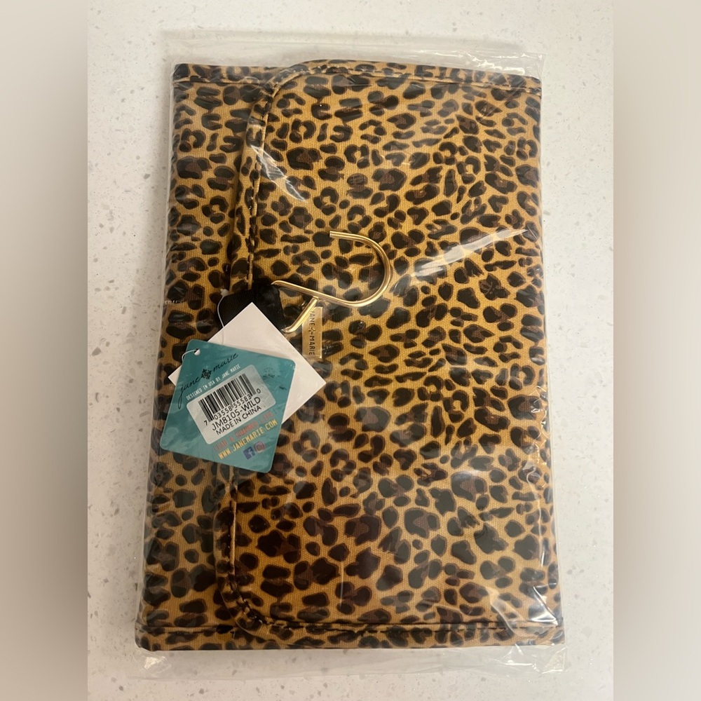 NWT Jane Marie Hanging Travel Jewelry Organizer